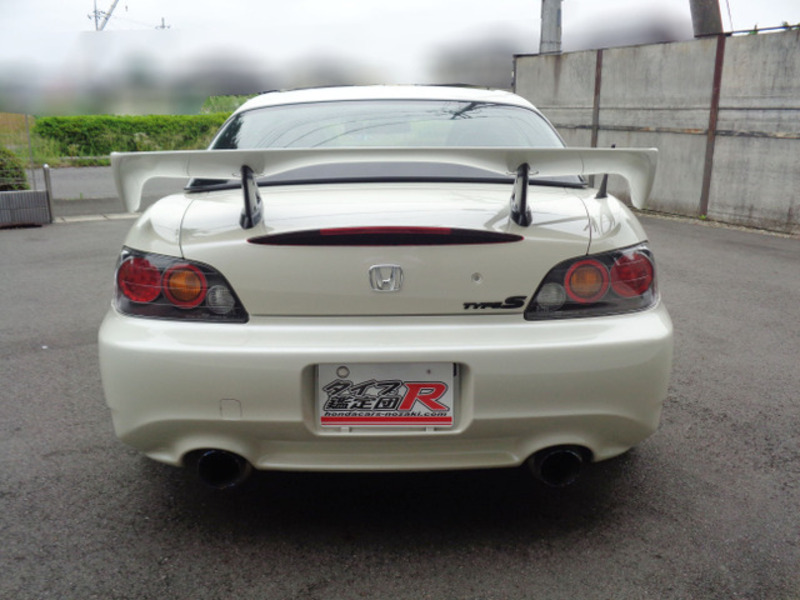 S2000