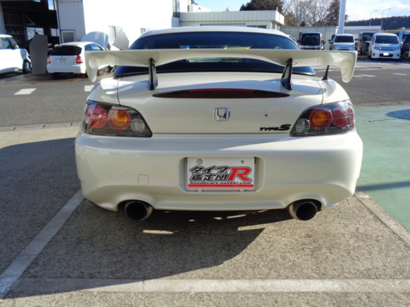 S2000