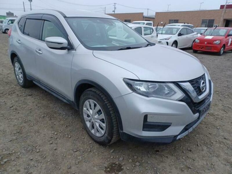 X-TRAIL