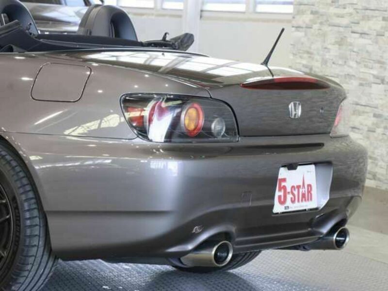 S2000