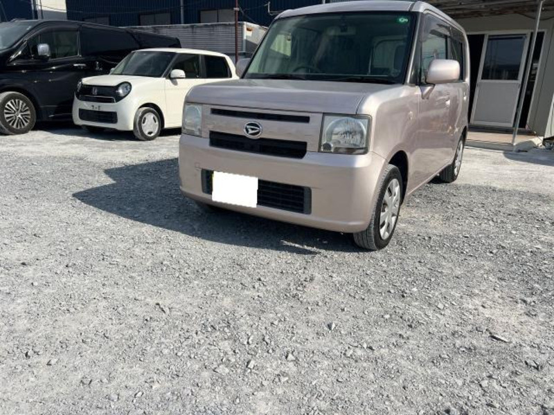 DAIHATSU MOVE CONTE