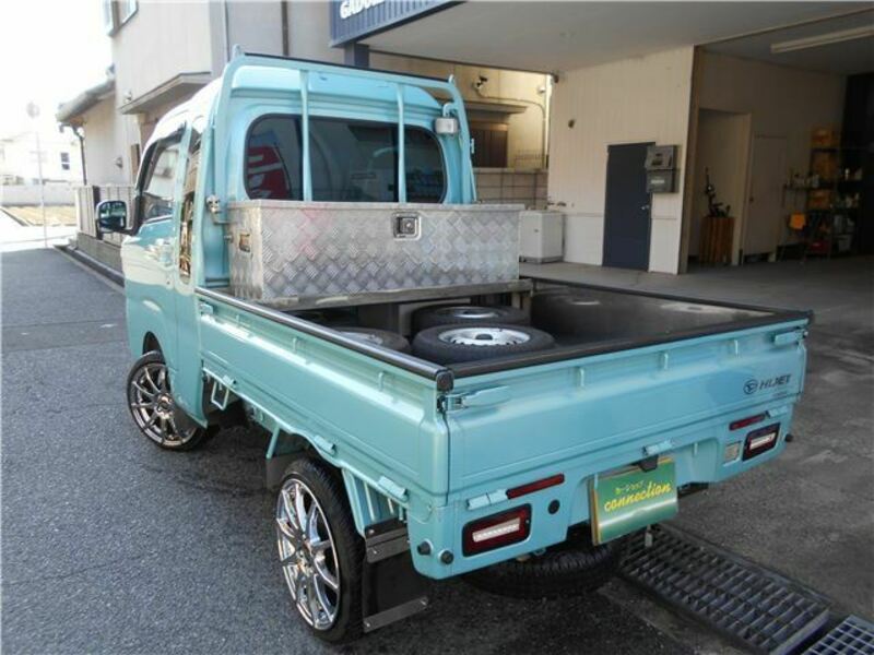 HIJET TRUCK