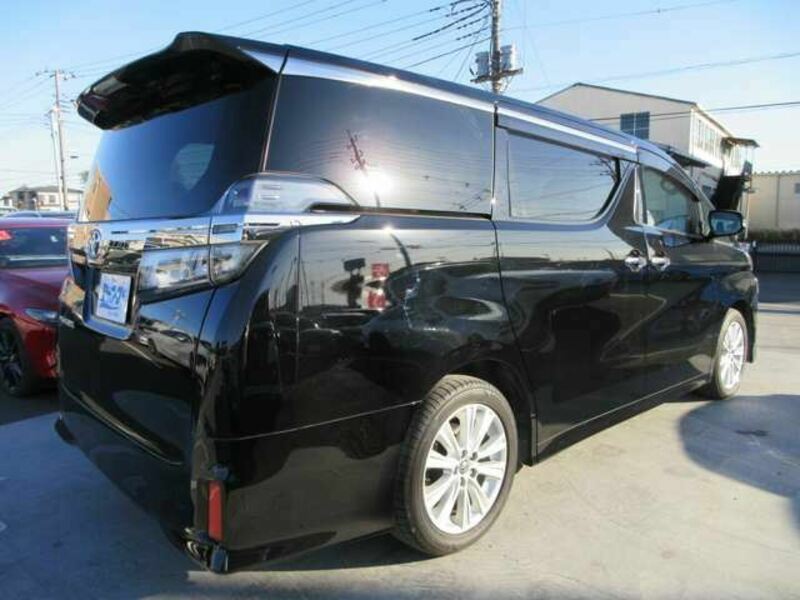 VELLFIRE