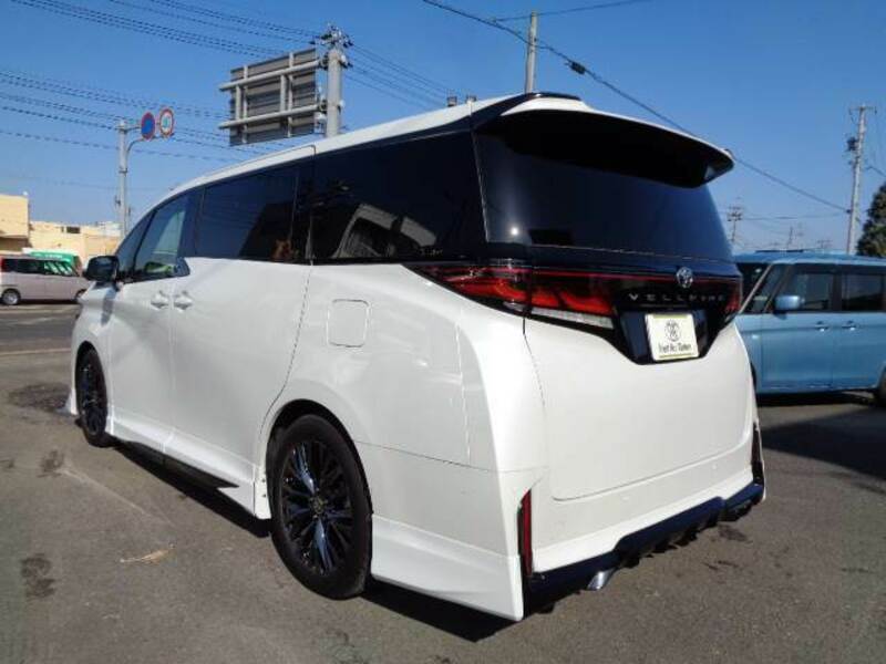 VELLFIRE