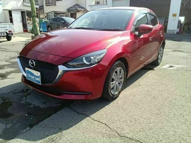 MAZDA2