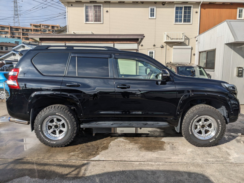 LAND CRUISER PRADO