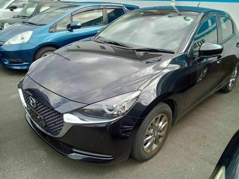 MAZDA2-0