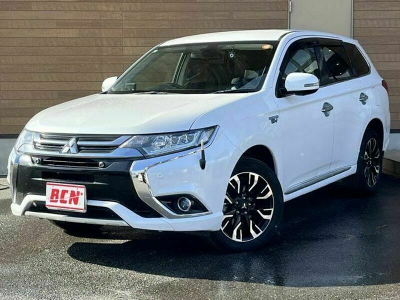 MITSUBISHI OUTLANDER PHEV