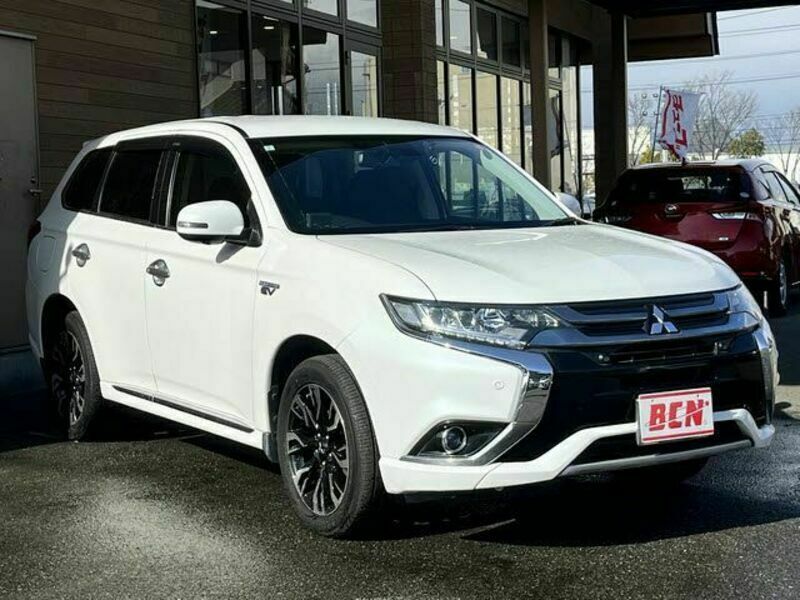 OUTLANDER PHEV