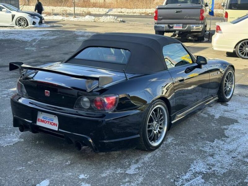 S2000