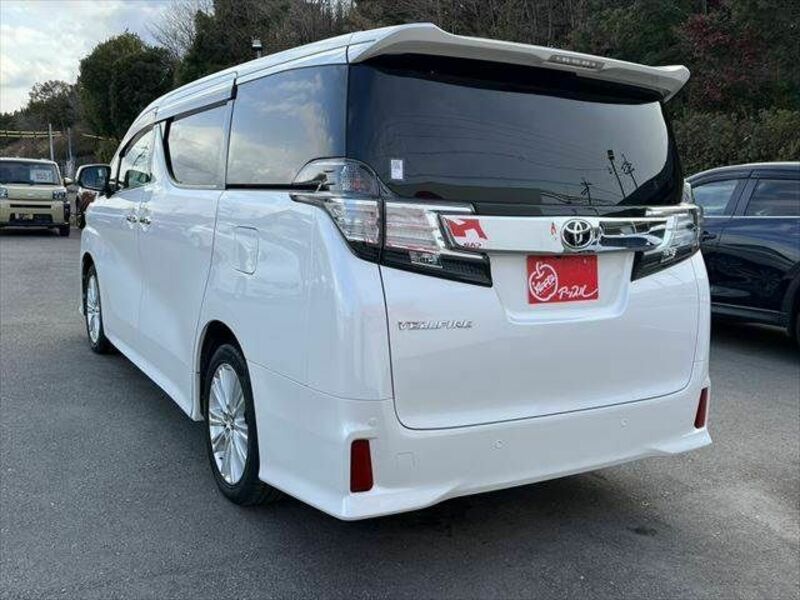 VELLFIRE