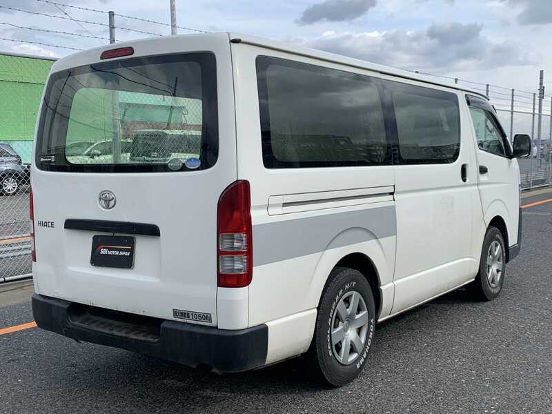 HIACE VAN