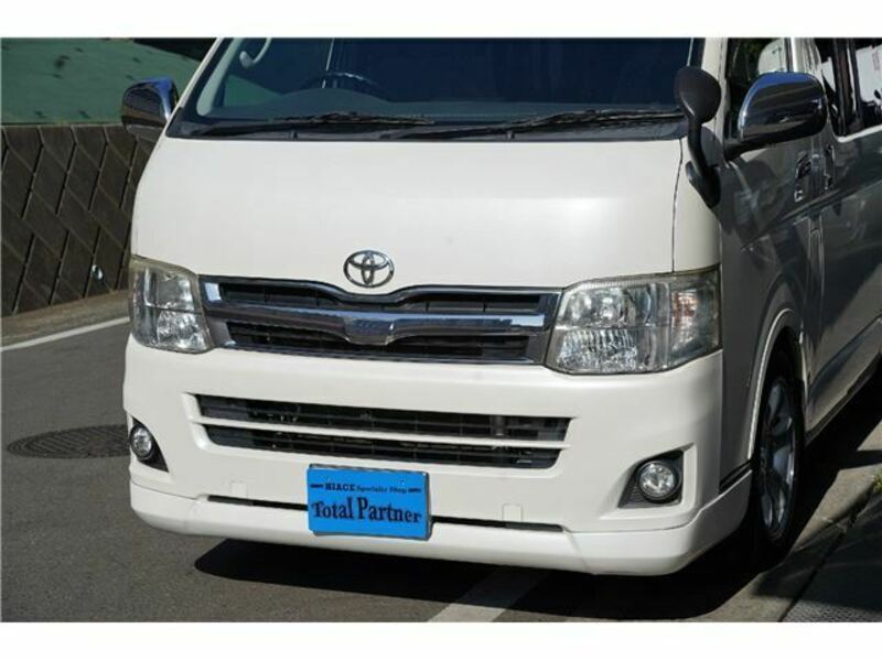 HIACE