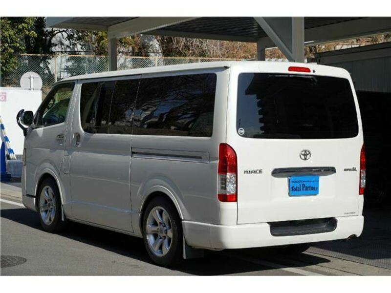 HIACE