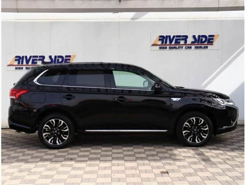 OUTLANDER PHEV