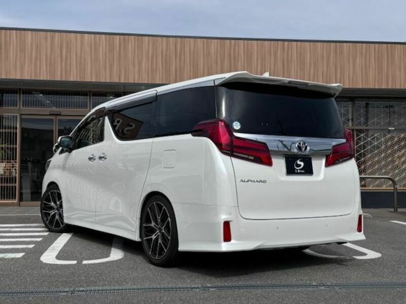 ALPHARD