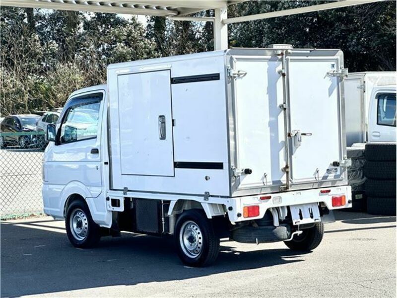 CARRY TRUCK