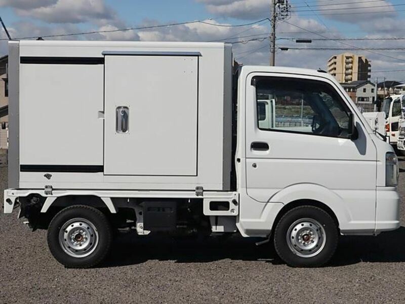 CARRY TRUCK