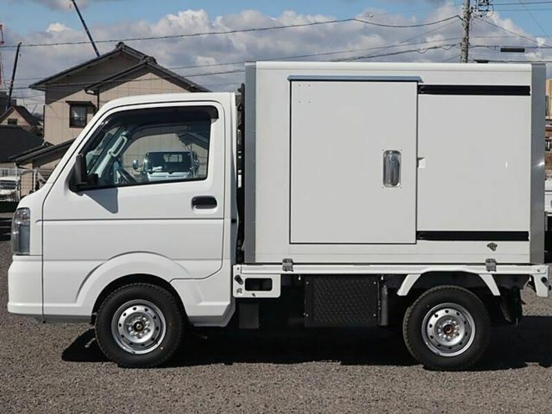 CARRY TRUCK