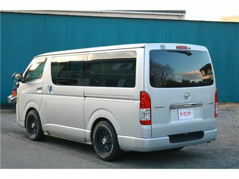 HIACE