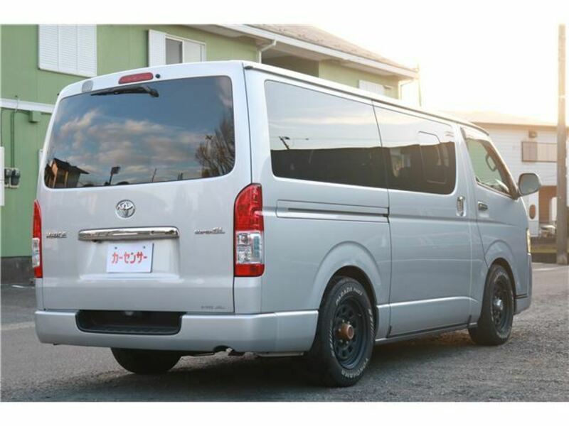 HIACE