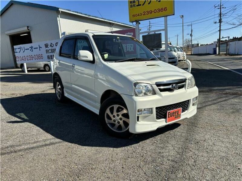 DAIHATSU TERIOS KID