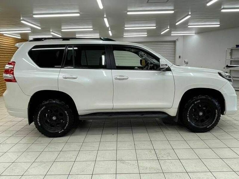 LAND CRUISER PRADO