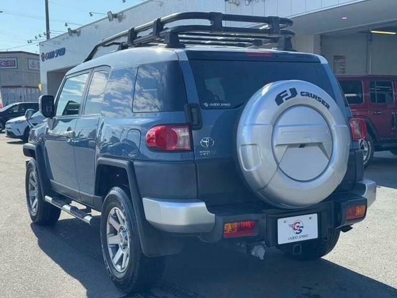 FJ CRUISER