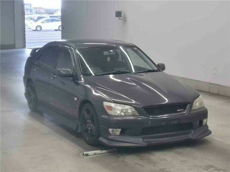 TOYOTA ALTEZZA