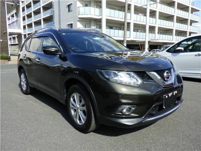 X-TRAIL