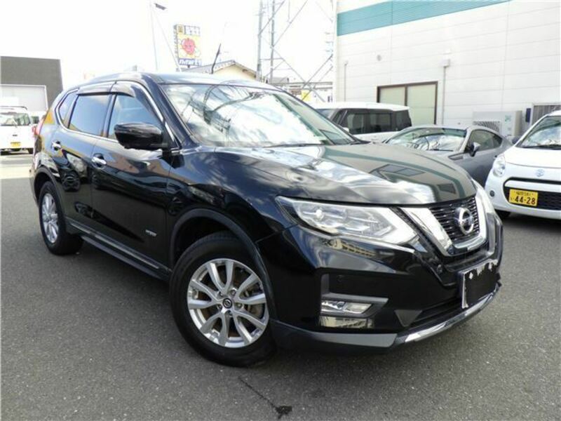 X-TRAIL