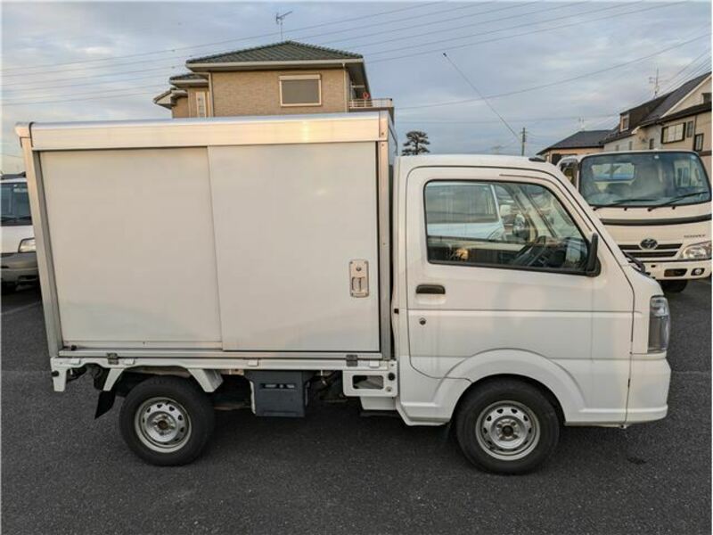 CARRY TRUCK