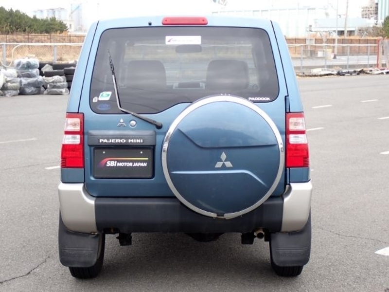 PAJERO MINI