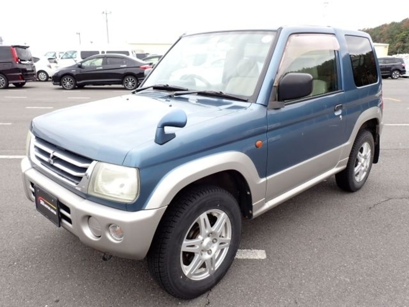 MITSUBISHI PAJERO MINI