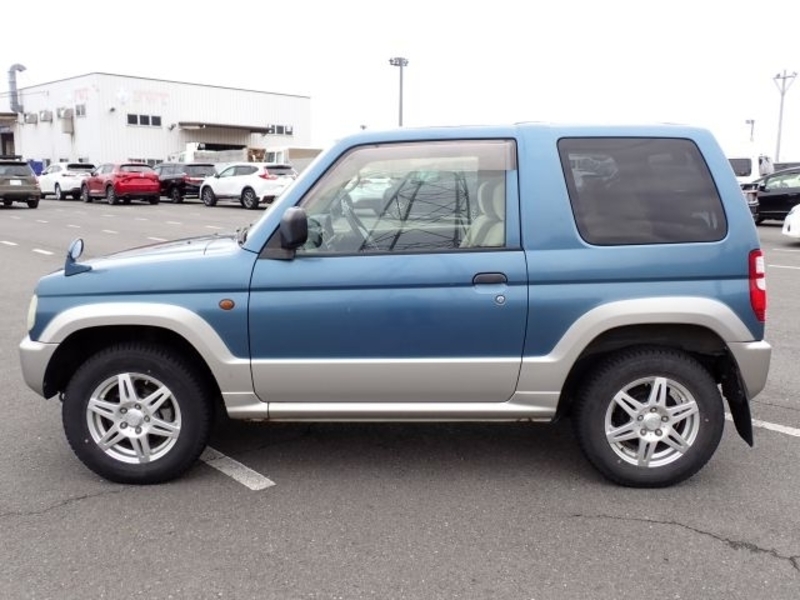 PAJERO MINI