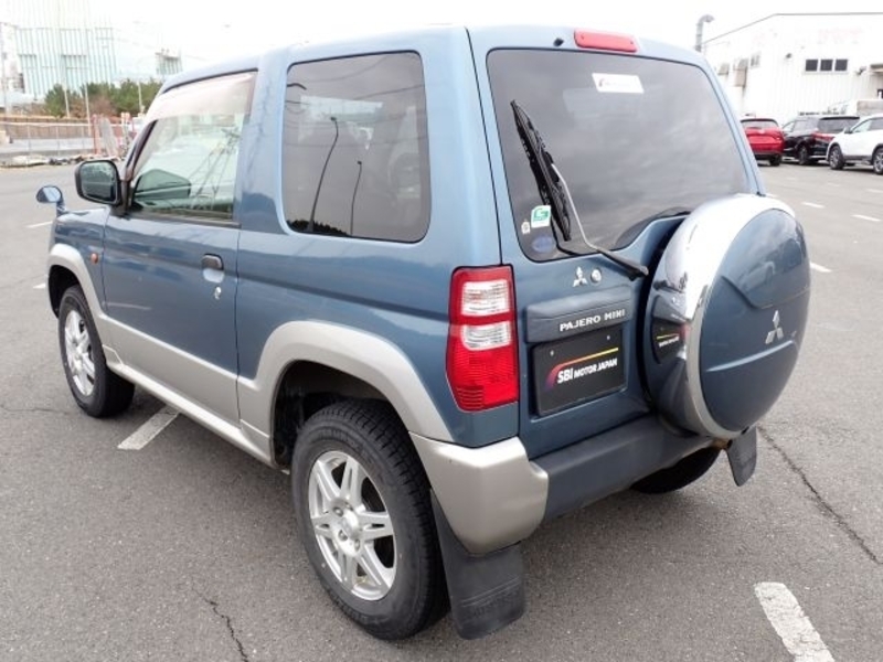 PAJERO MINI