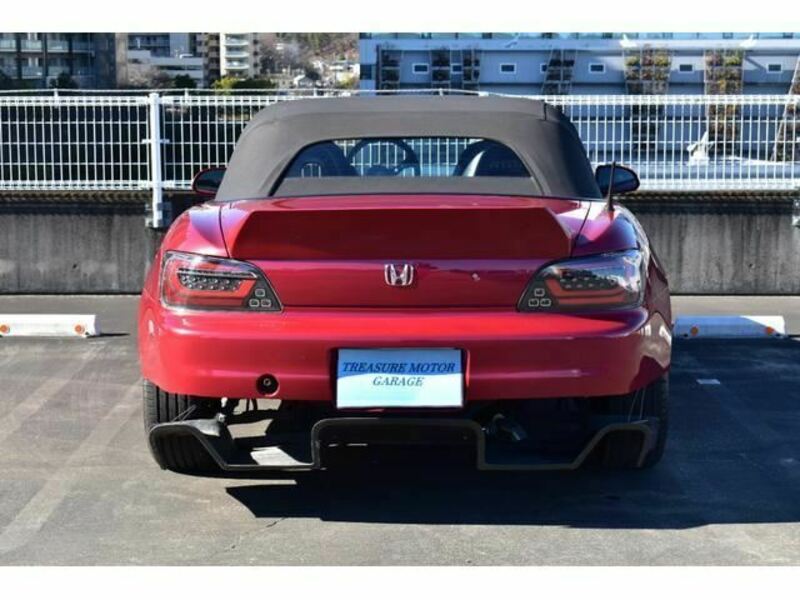 S2000