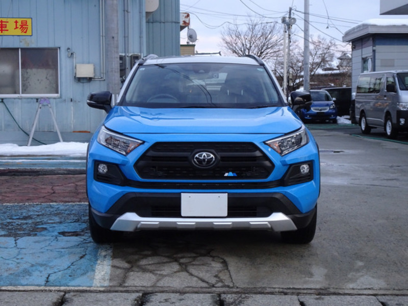 RAV4