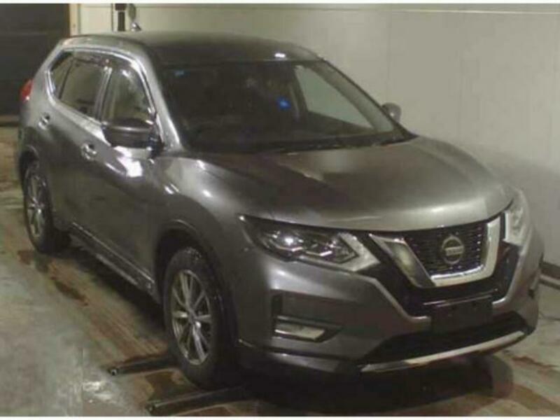 X-TRAIL