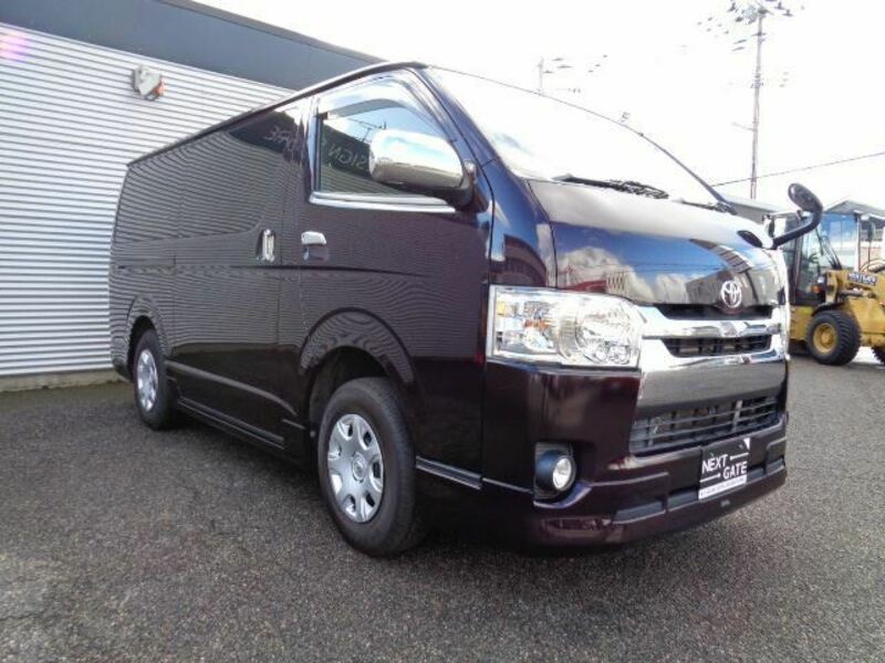 HIACE