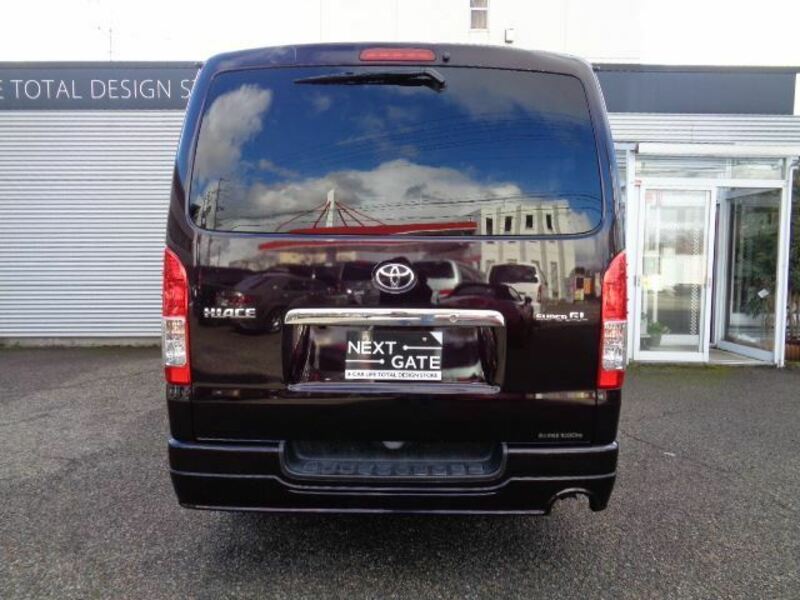 HIACE