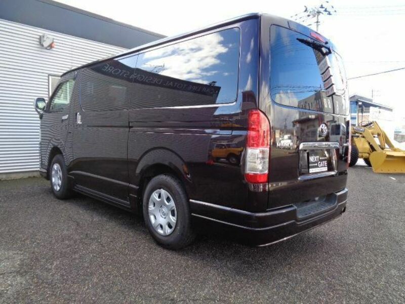 HIACE