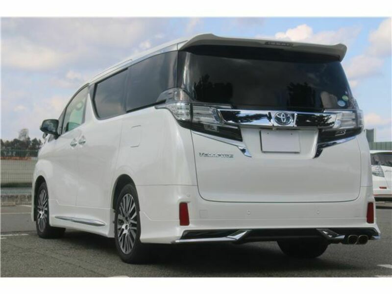 VELLFIRE