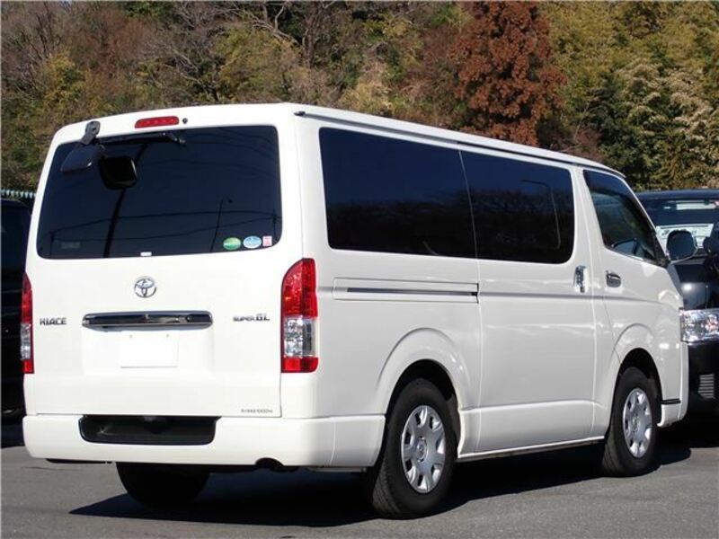 HIACE VAN