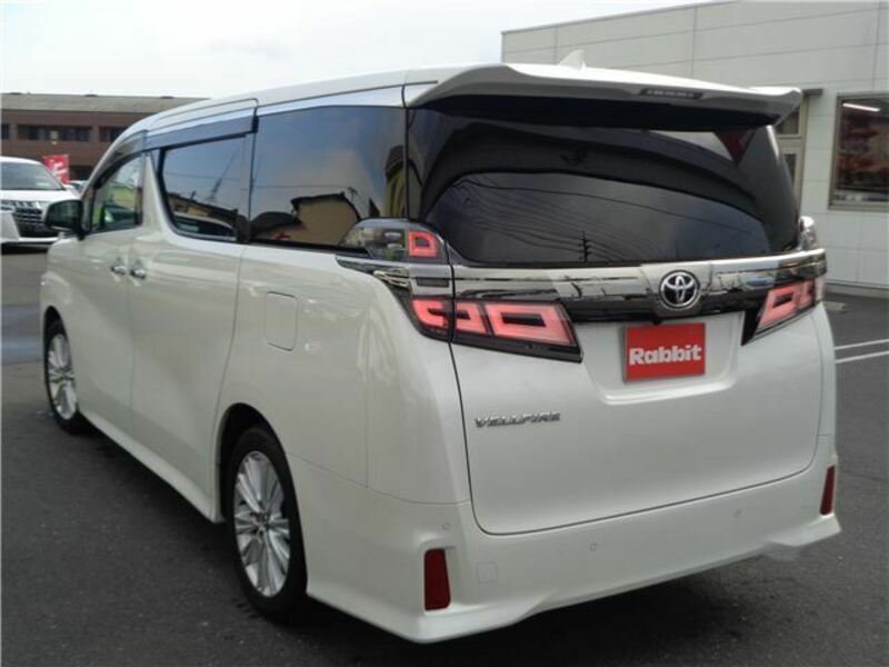 VELLFIRE