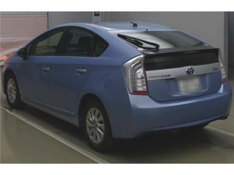 PRIUS PHV