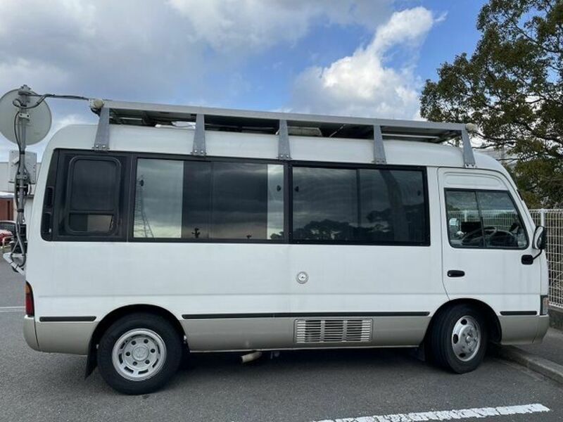 TOYOTA COASTER