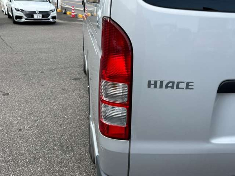 HIACE VAN