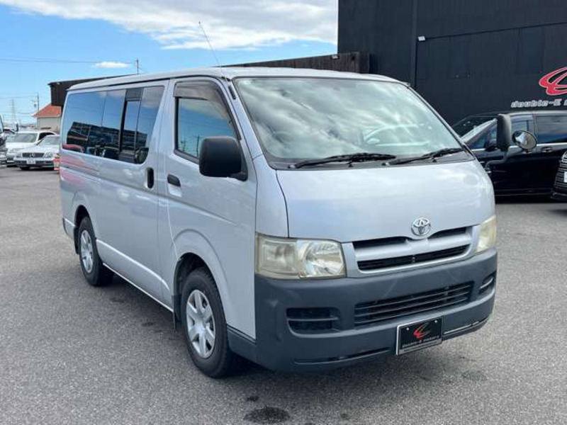 HIACE VAN