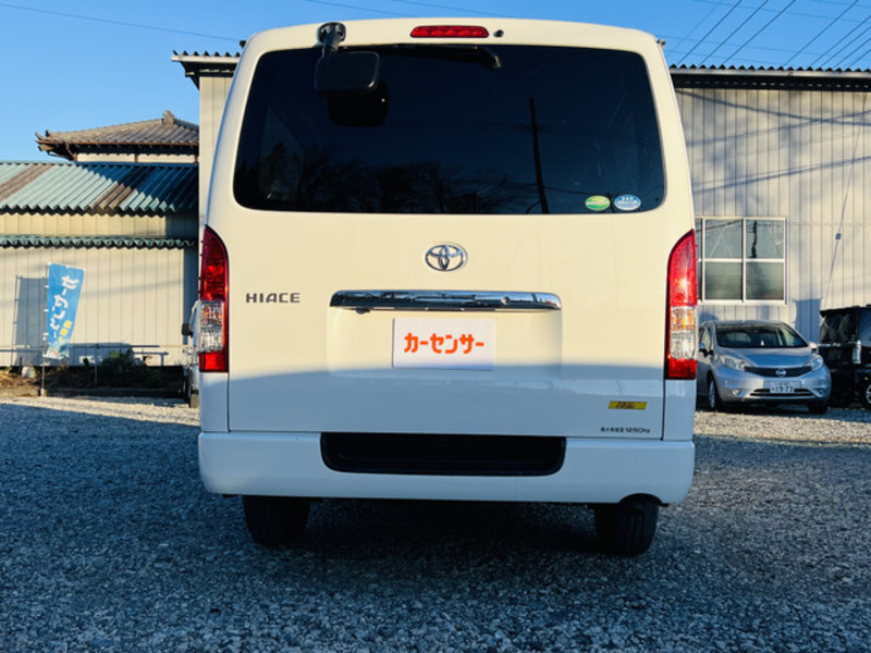 HIACE VAN